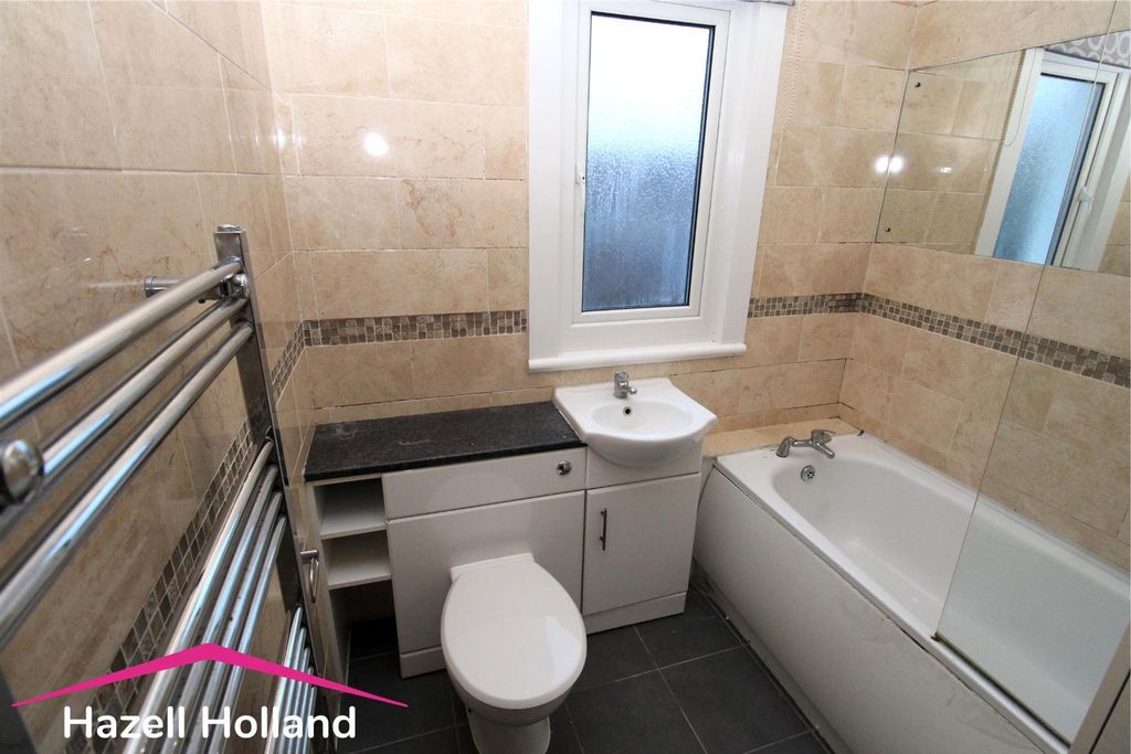 Property photo 3 of 14 Untitled Design (91).Jpg