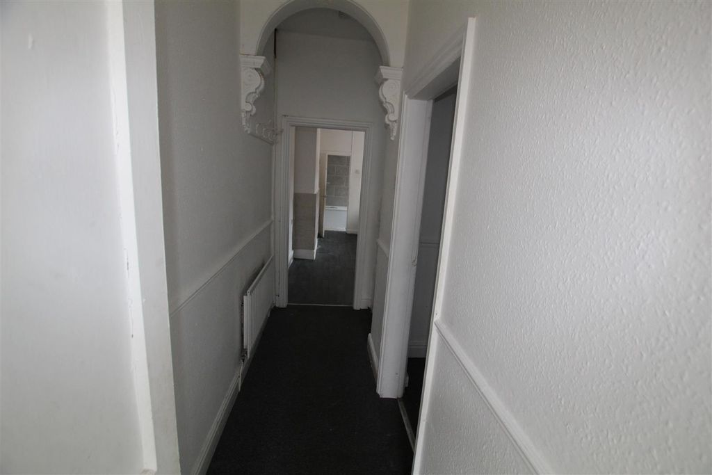 Property photo 2 of 8 Img_6977.Jpg