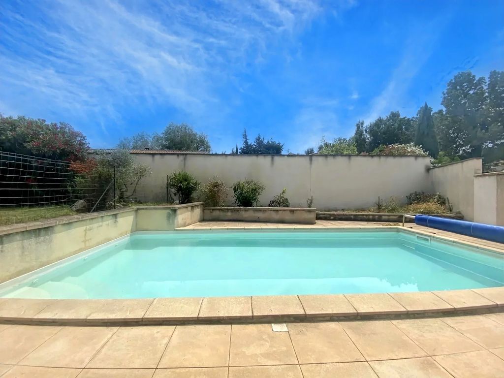 Property photo 2 of 39