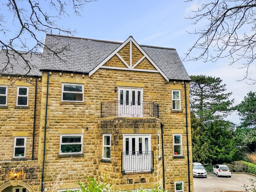Property photo 1 of 14 Rear 1.Jpg