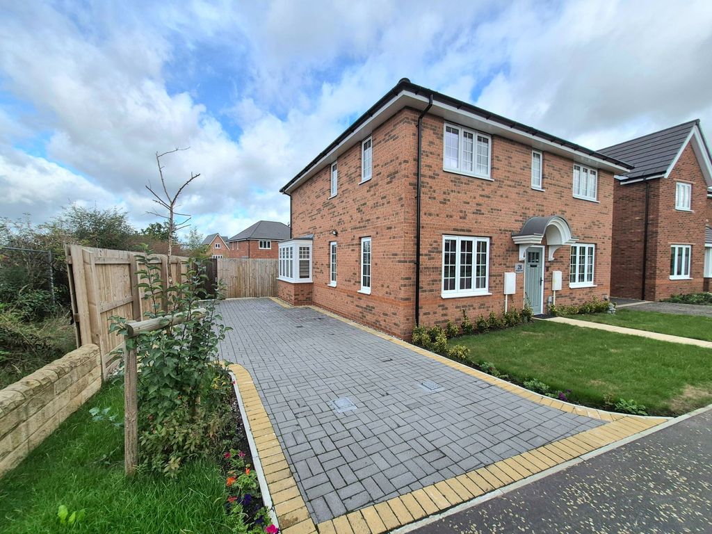 Property photo 1 of 28