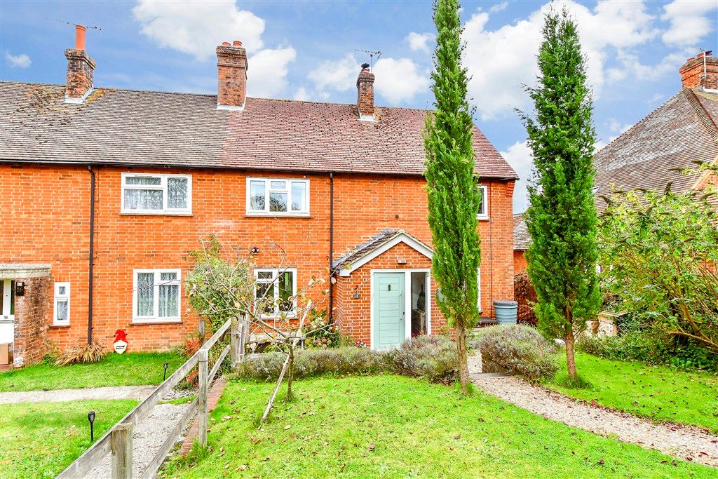 Property photo 3 of 14 External (Web)