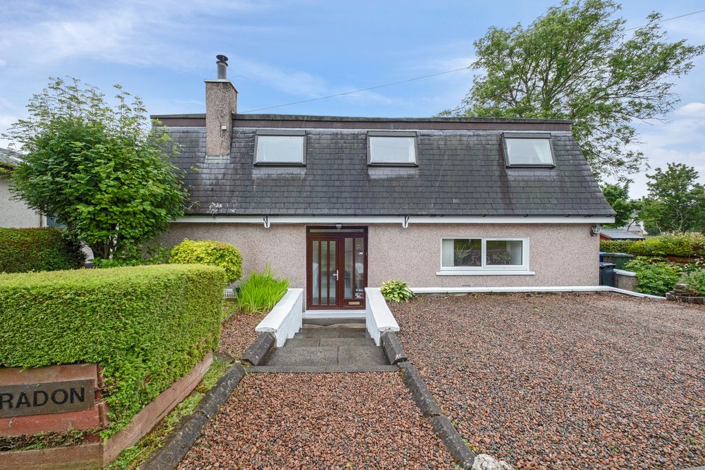 Property photo 1 of 50