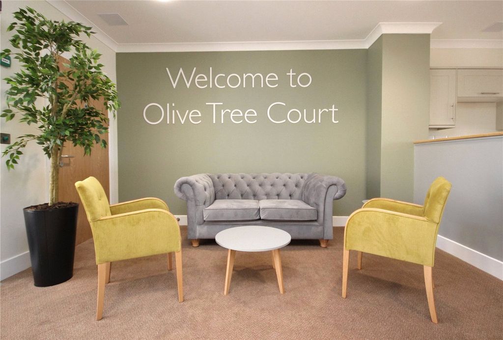 Property photo 2 of 13 Picture No. 10