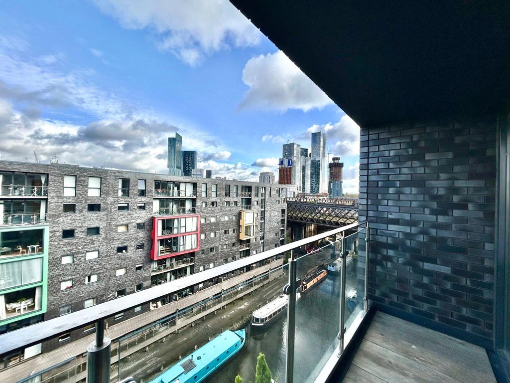 Property photo 2 of 11 Picture No. 18