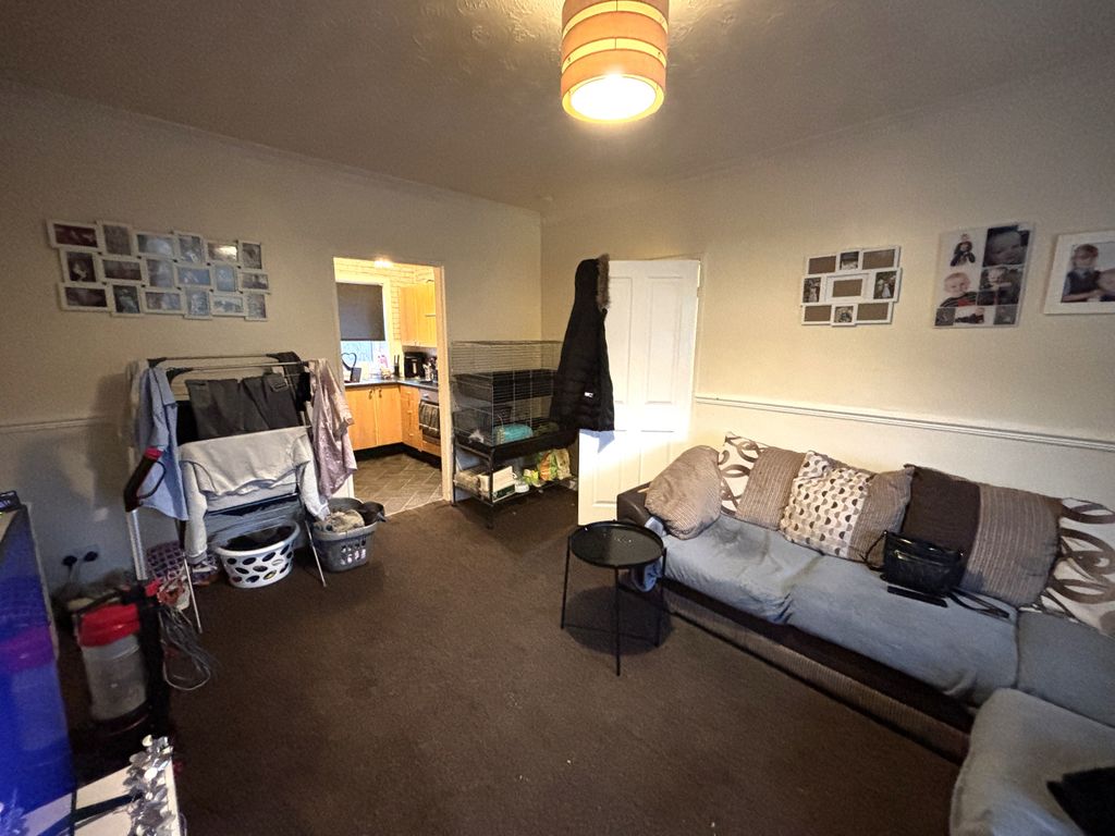 Property photo 3 of 12 3.Jpg