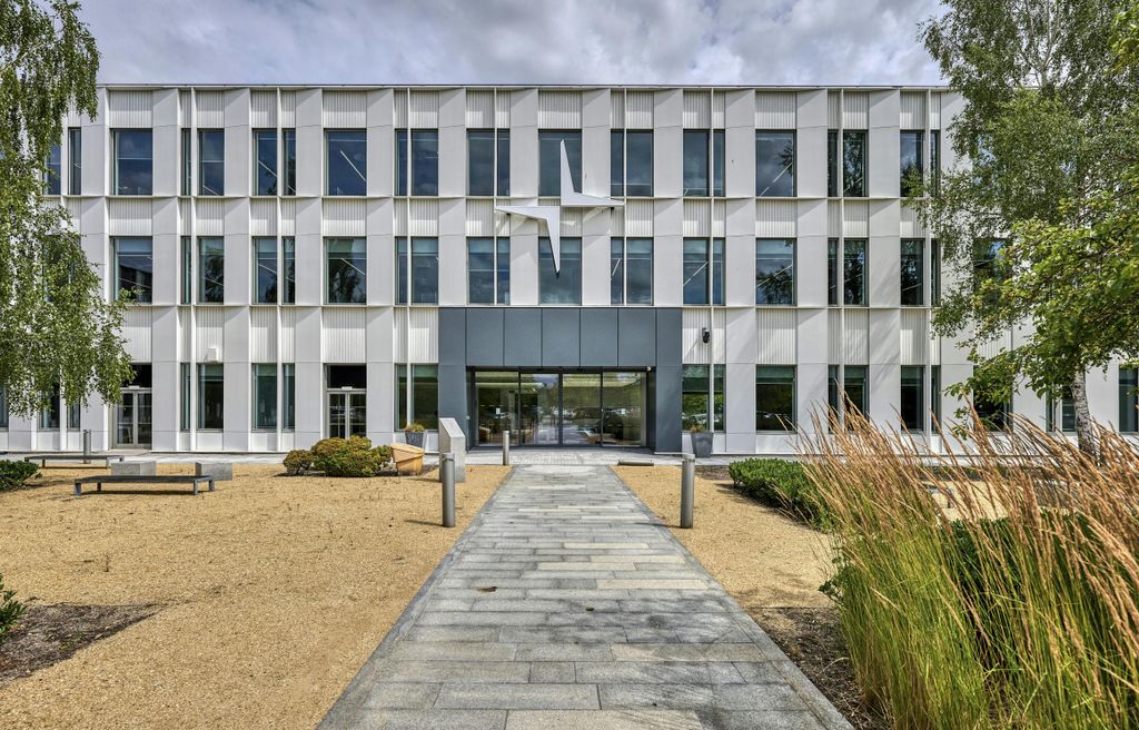 Property photo 1 of 10 Cbre_Beech_Anstytechpark_Cov_July2025_0005.Jpg