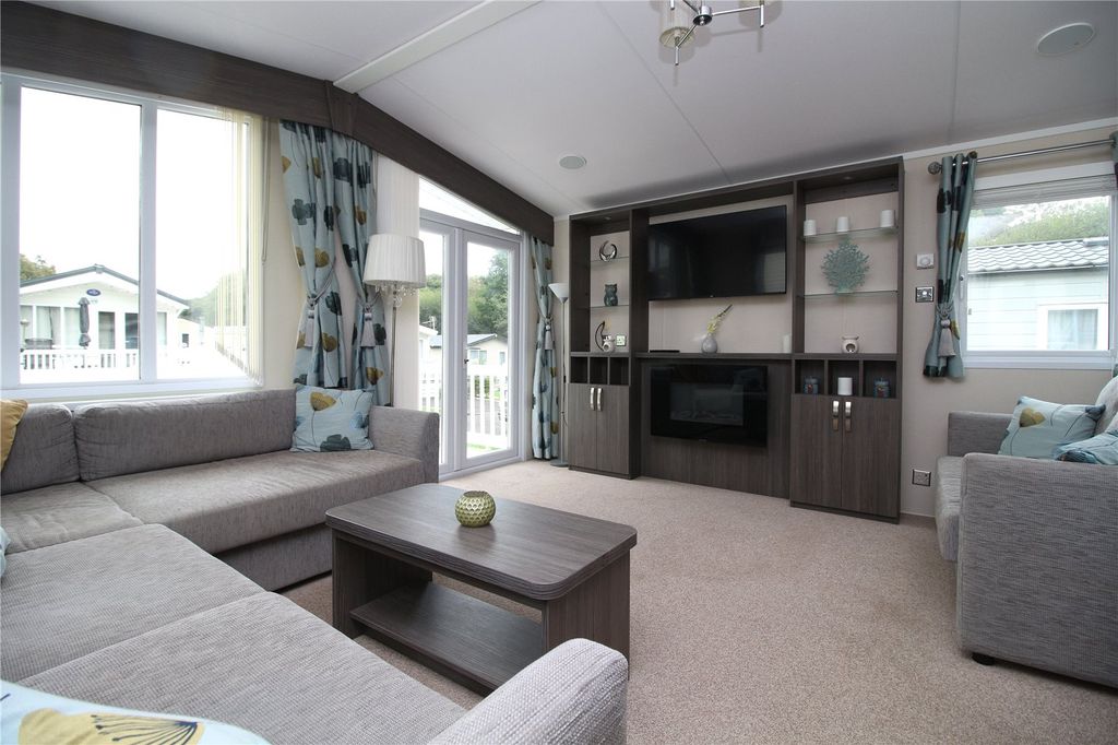 Property photo 2 of 11 Picture No. 02