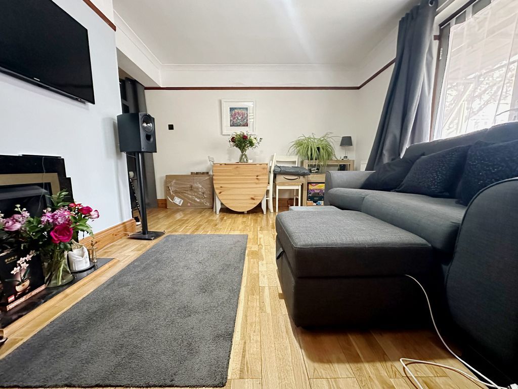 Property photo 3 of 12 Photo 14