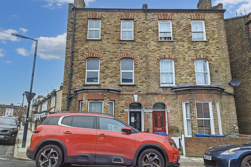 Property photo 1 of 20 292 Crystal Palace Road, Dulwich Se22 9Jj