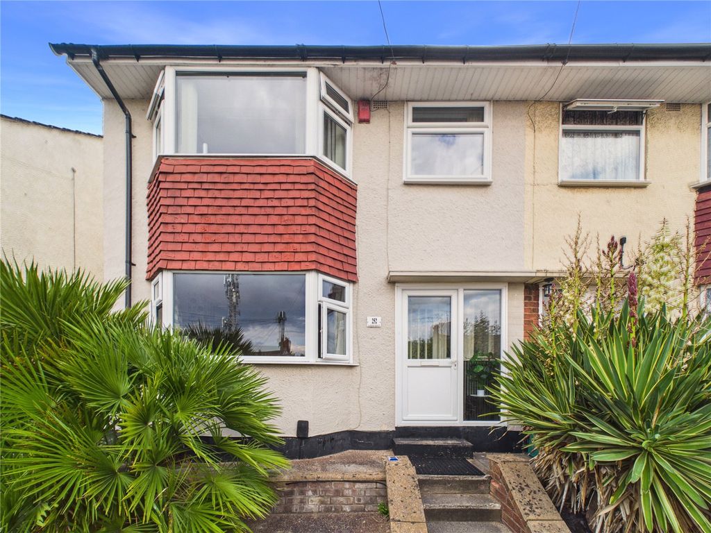 Property photo 2 of 41 Picture No. 72