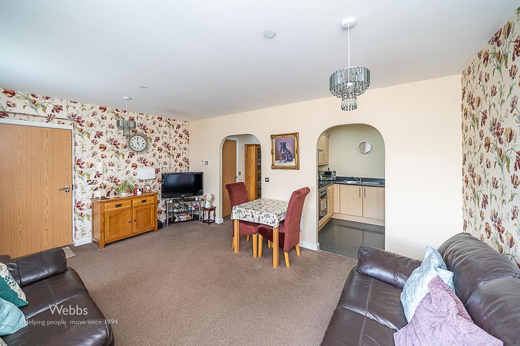 Property photo 2 of 17 Â© Webbs Estate Agents Â© (1 Of 25).Jpg
