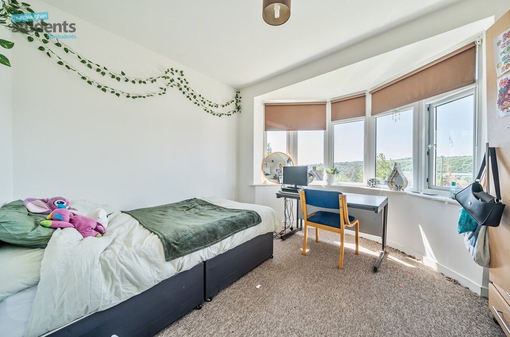 Property photo 1 of 12 9d7Aef34-A022-4A5...