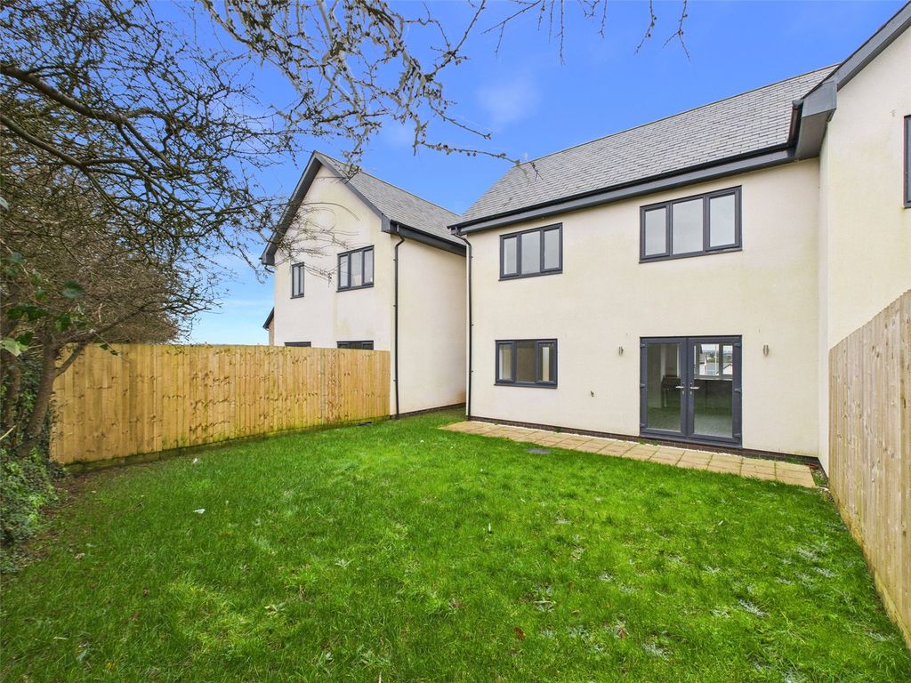 Property photo 1 of 15 Picture No. 19