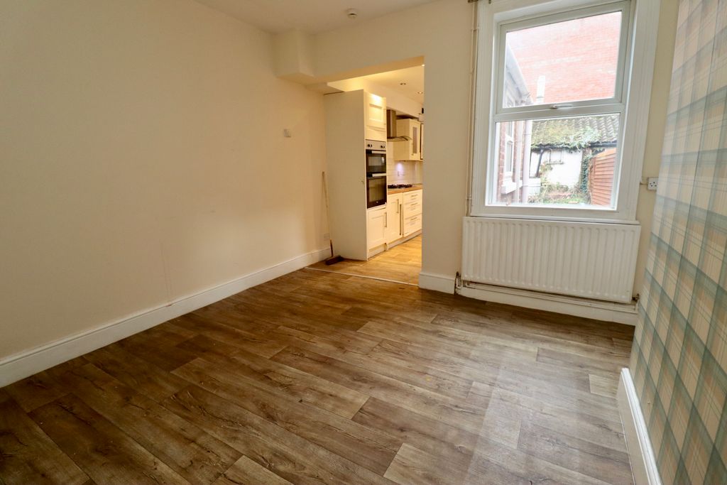 Property photo 3 of 9 Img_6579