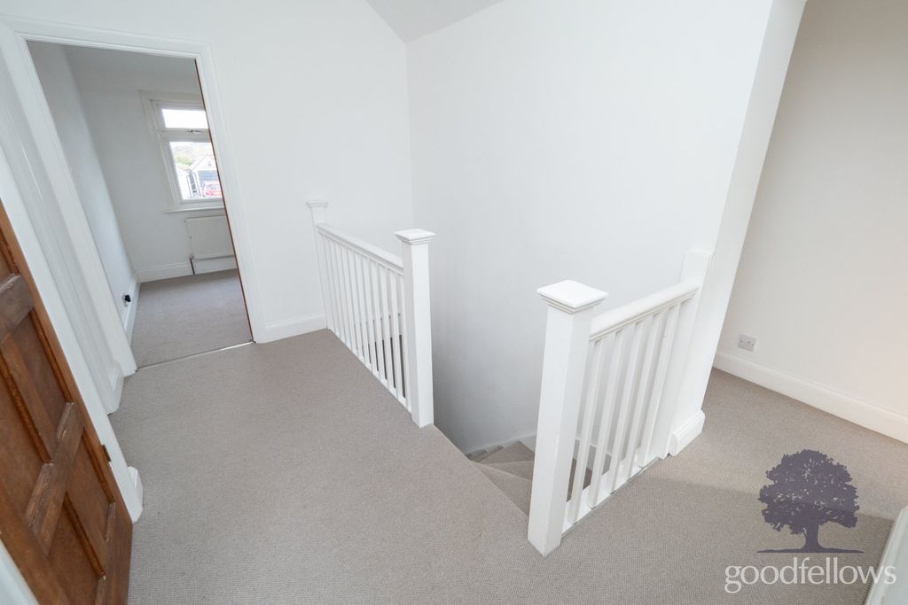 Property photo 3 of 15 Picture No. 11