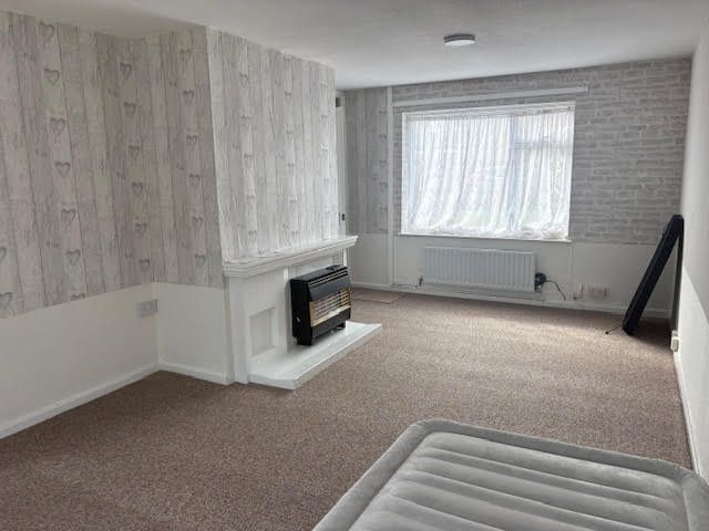 Property photo 2 of 4 Lounge
