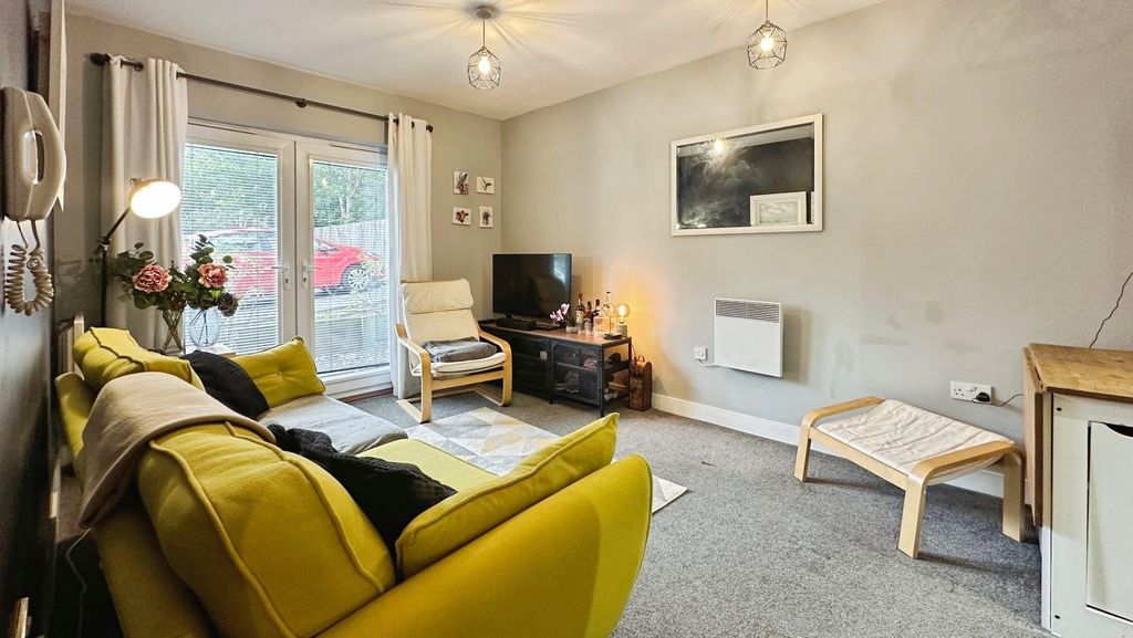 Property photo 2 of 12 5Bbd36Fa-Fullsizerender-6.Jpeg