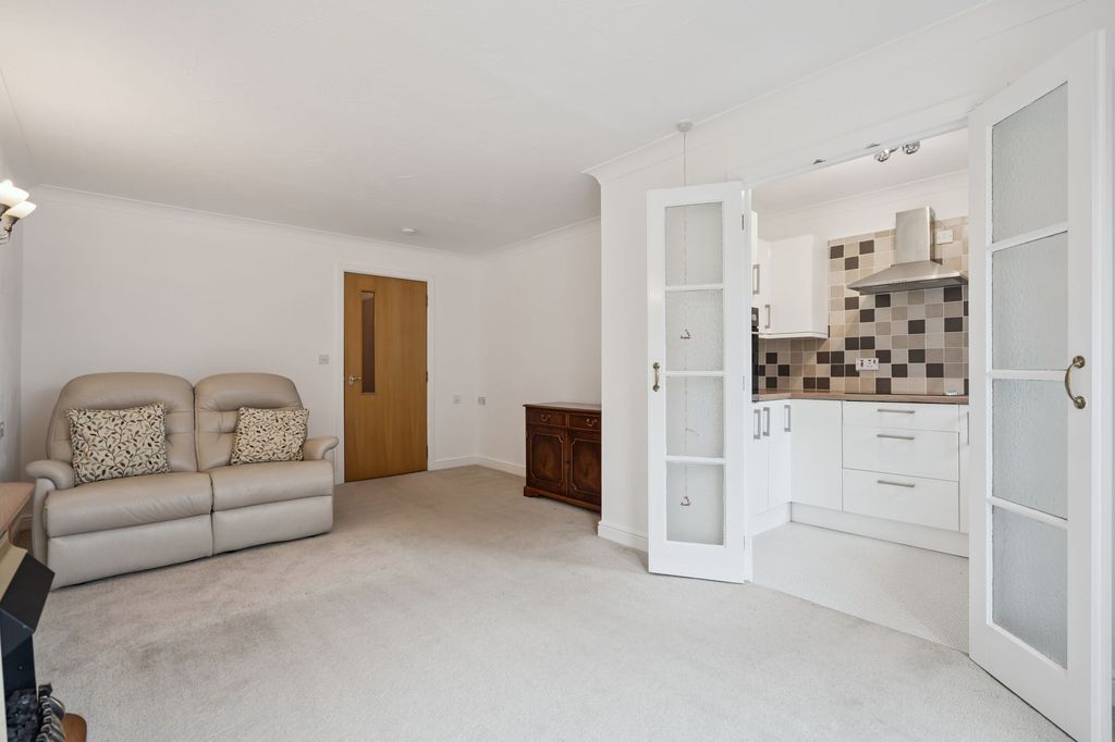 Additional image 5 of 1 bed flat for saleStirling Road, Dunblane FK15