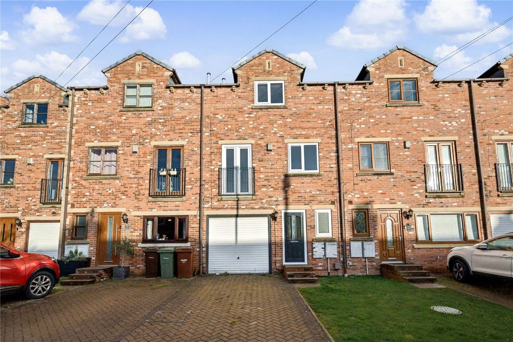 Property photo 1 of 12 Picture No. 16