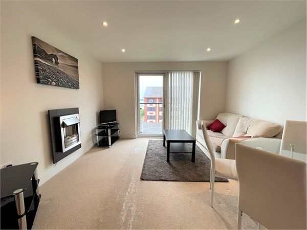 Property photo 2 of 8