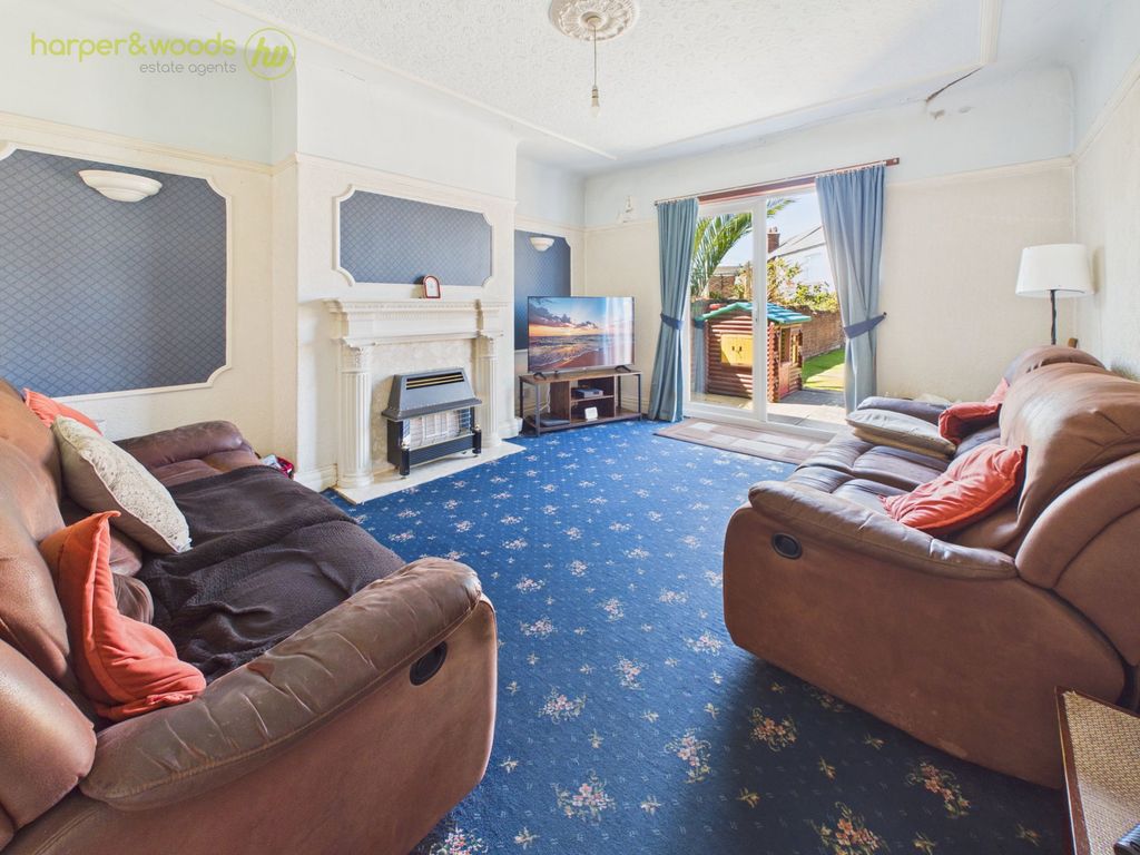 Property photo 3 of 23