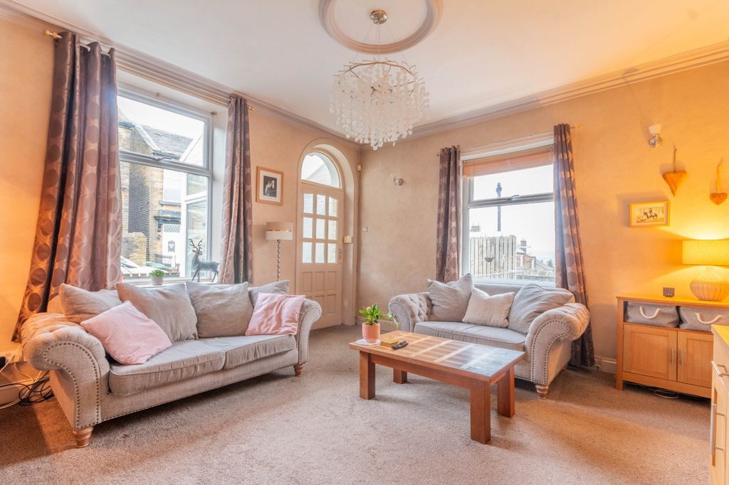 Property photo 3 of 13 Picture No. 07