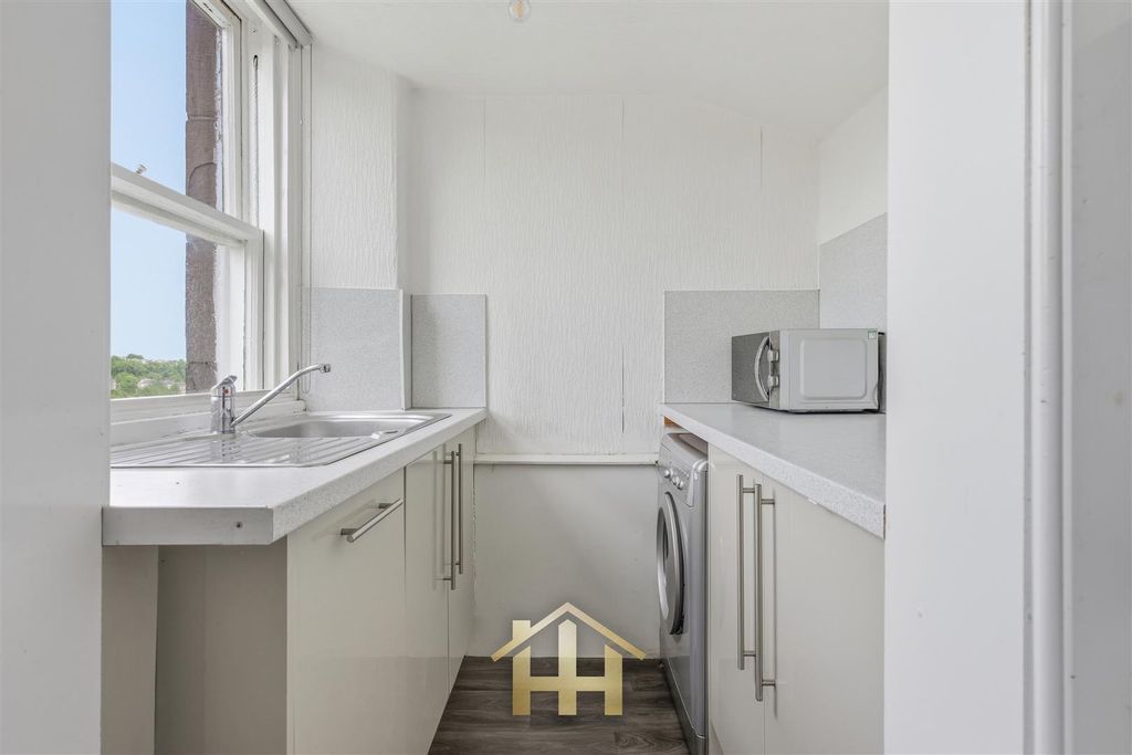 Additional image 13 of 3 bed flat for saleBlackness Road, Dundee DD2