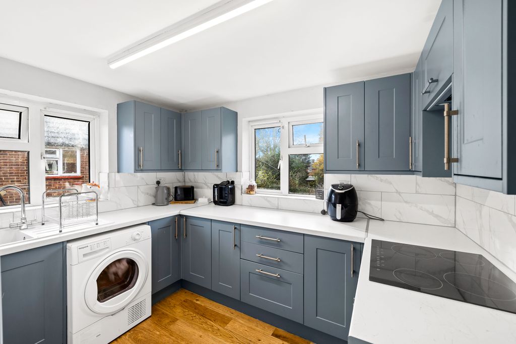 Property photo 3 of 11 Image4.Jpg