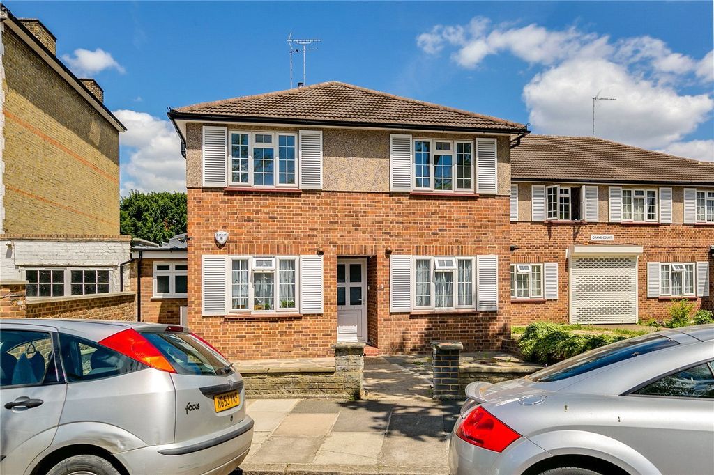 Property photo 3 of 6