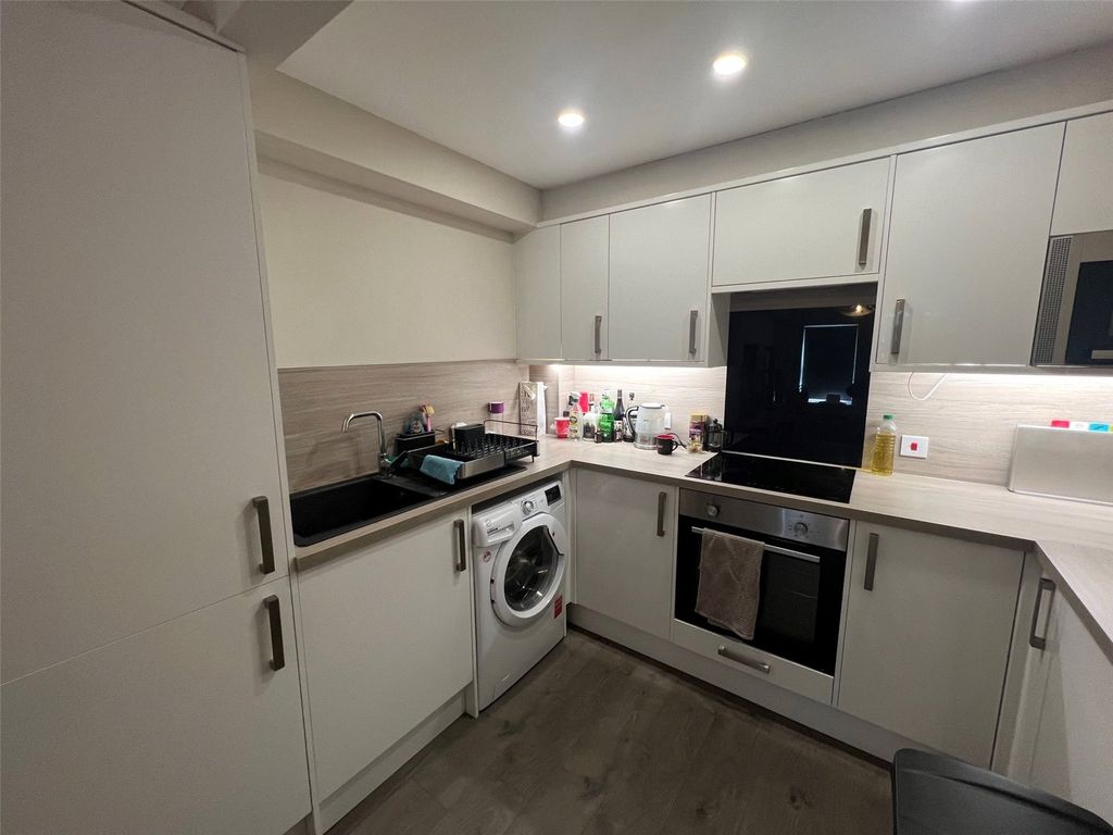 Property photo 2 of 12 Picture No. 03