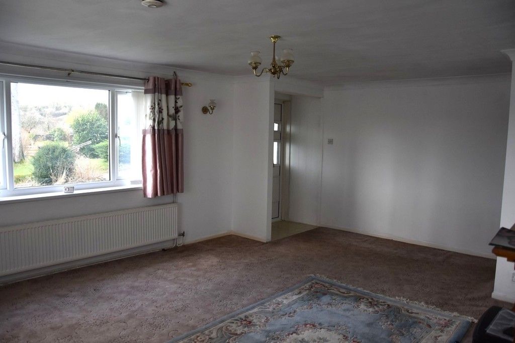 Property photo 2 of 37