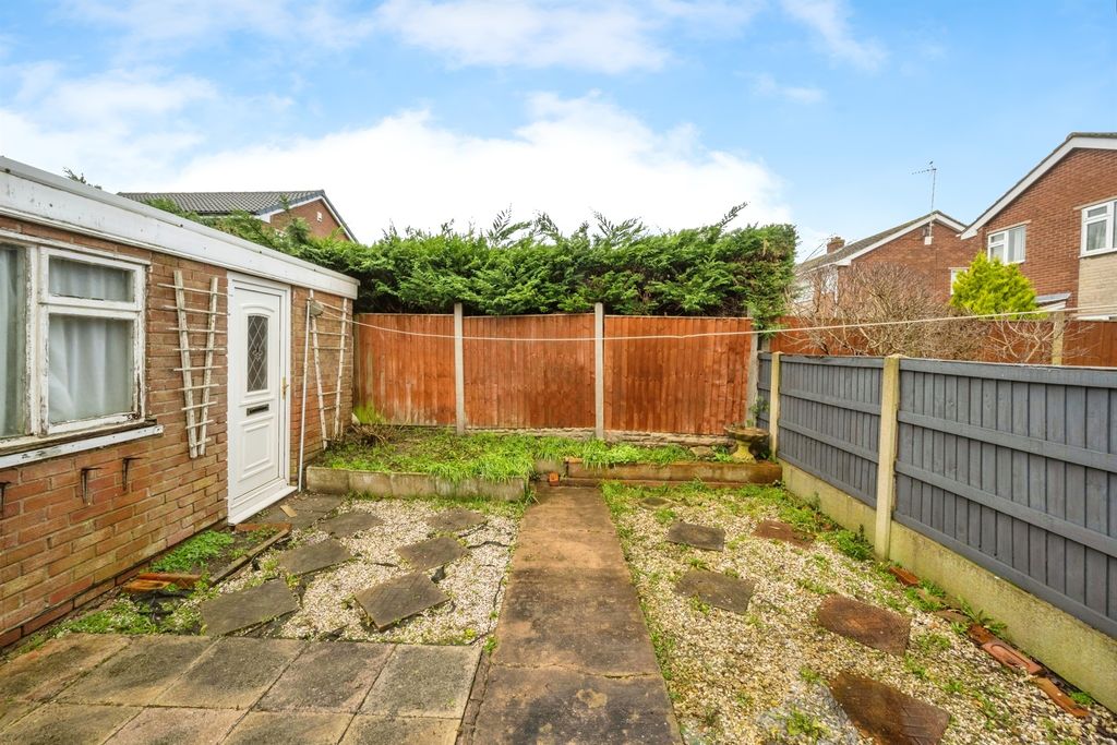 Property photo 2 of 15