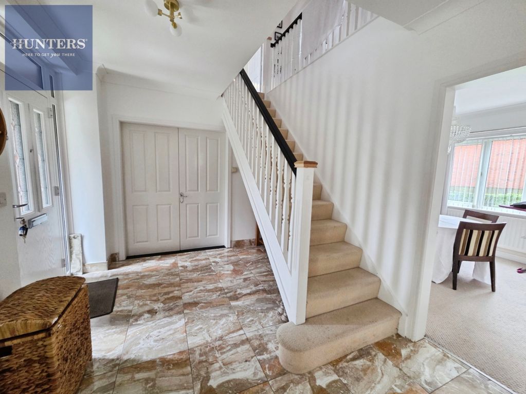 Property photo 2 of 20 Pbox-Img.Jpg