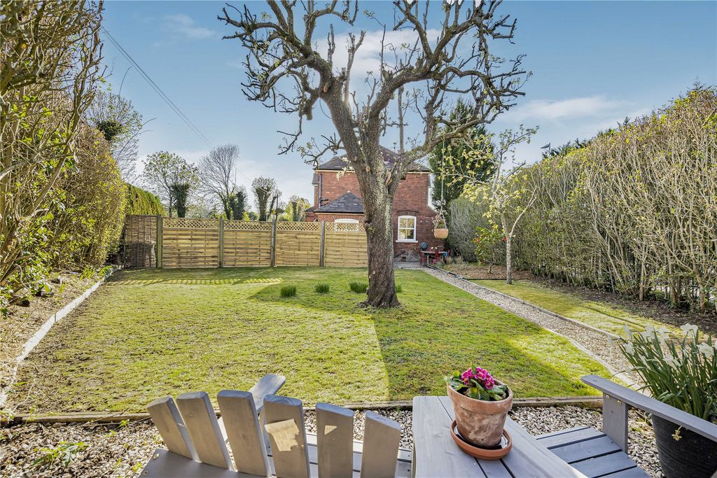 Property photo 3 of 19 Picture No. 18
