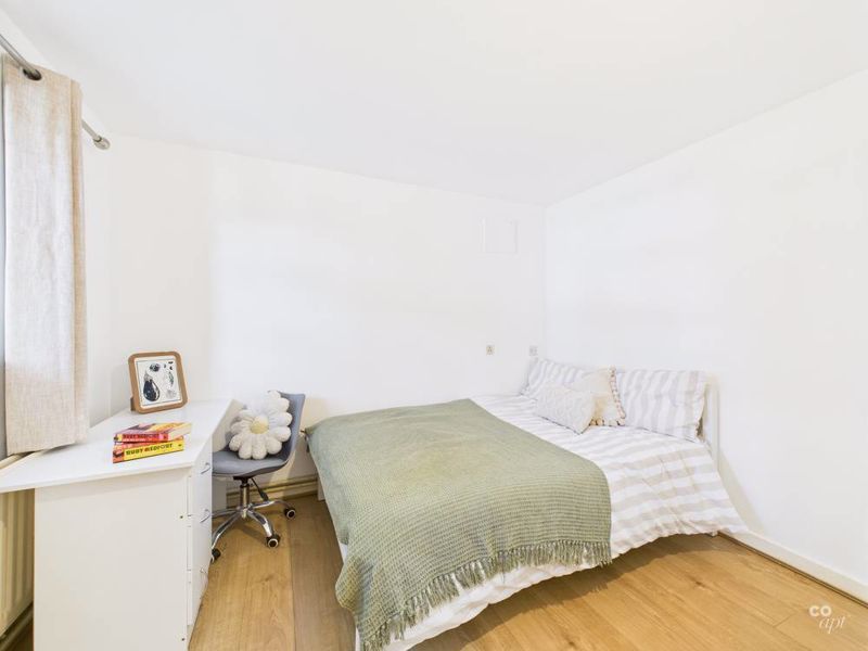 Property photo 2 of 10 Photo 4