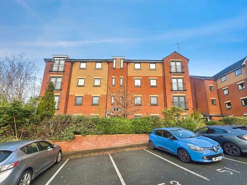 Property photo 1 of 8 External