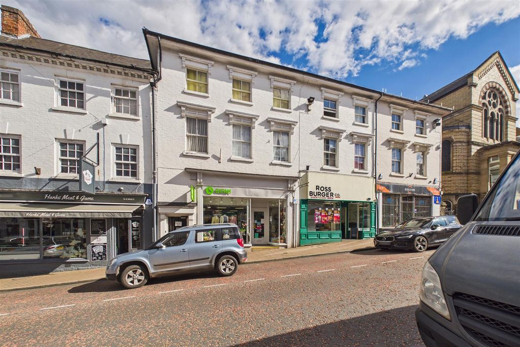 Property photo 1 of 73 46 - 47 Broad Street, Ross-On-Wye, Herefordshire,