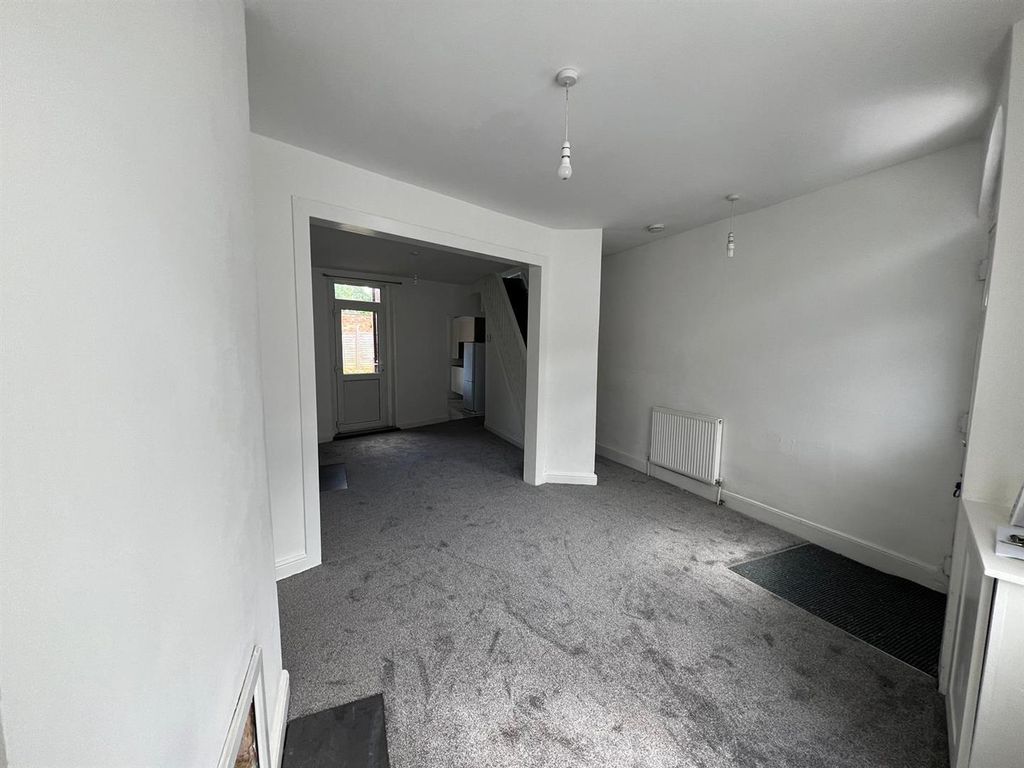 Property photo 2 of 11 Ewpw6829.Jpg