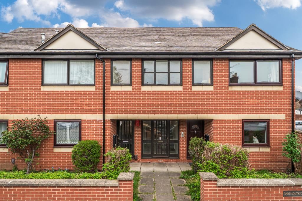 Property photo 2 of 12 External View