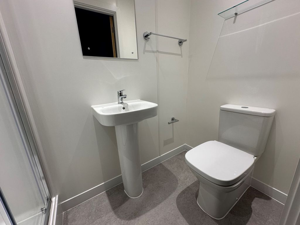 Property photo 3 of 4