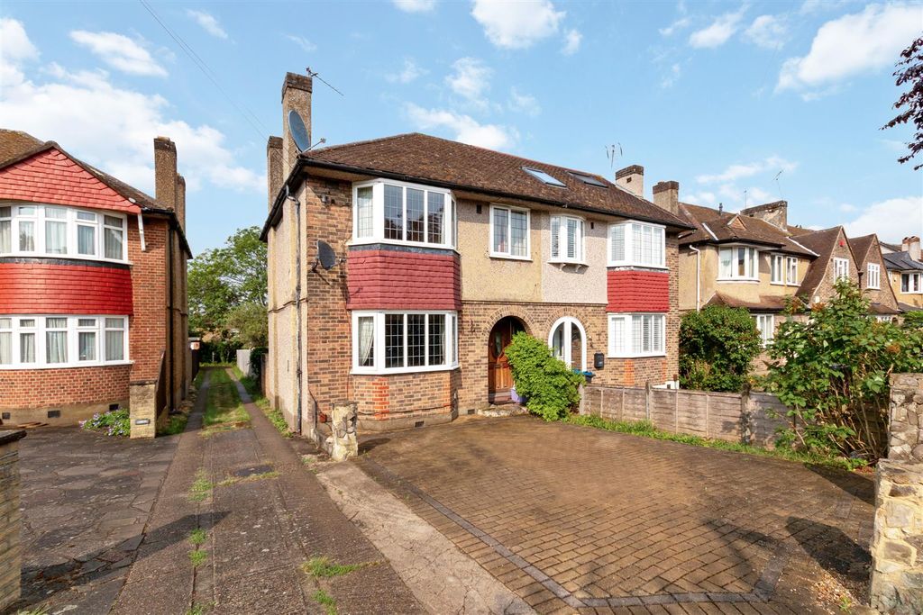 Property photo 1 of 12 Thurleston Avenue