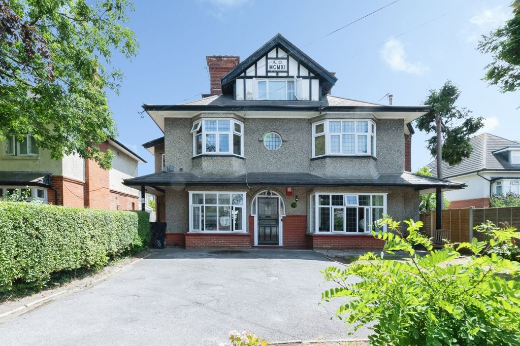 Property photo 1 of 14 Pbox-Img.Jpg