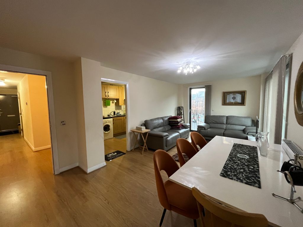 Property photo 2 of 11