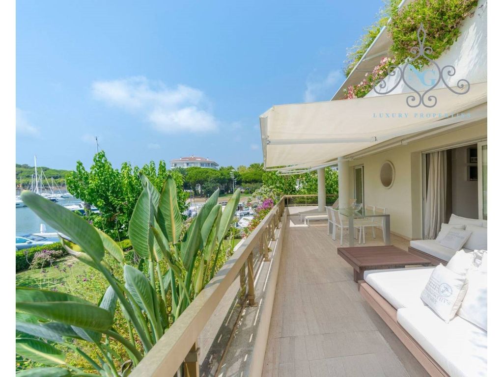 Property photo 1 of 32 Apartment For Sale In Port D'aro