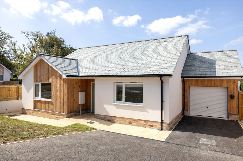 Property photo 1 of 10 Picture No. 01