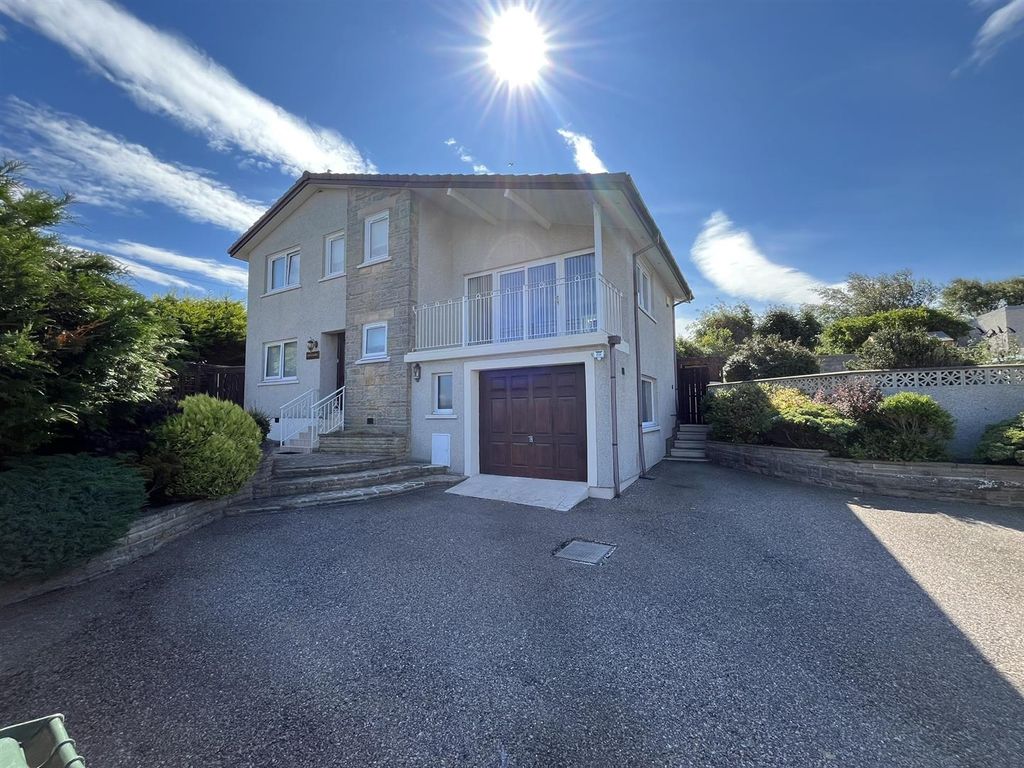 Property photo 1 of 38 Killearn, James Street, Lossiemouth
