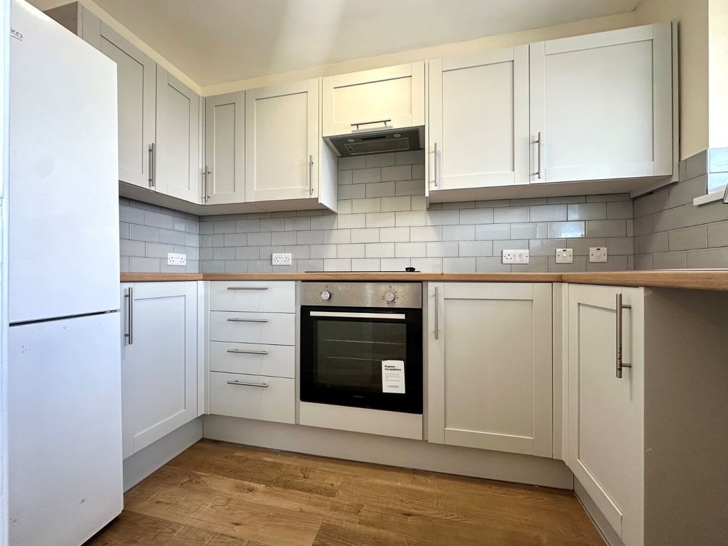 Property photo 2 of 8 Picture No. 02