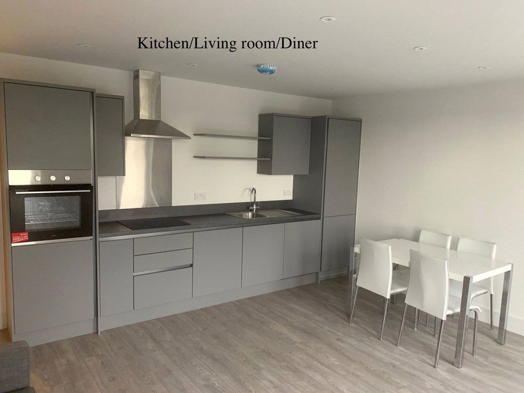 Property photo 1 of 7 Picture No. 12