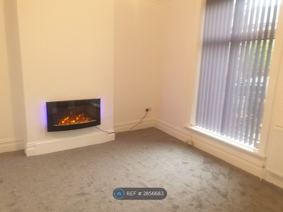 Property photo 3 of 11